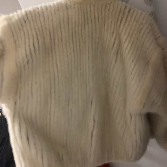 Sage Mink Jacket - Picture 3 of 5